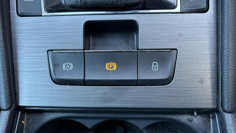 Skoda Superb 2.0 TDI CR SE L 5dr DSG Diesel Hatchback